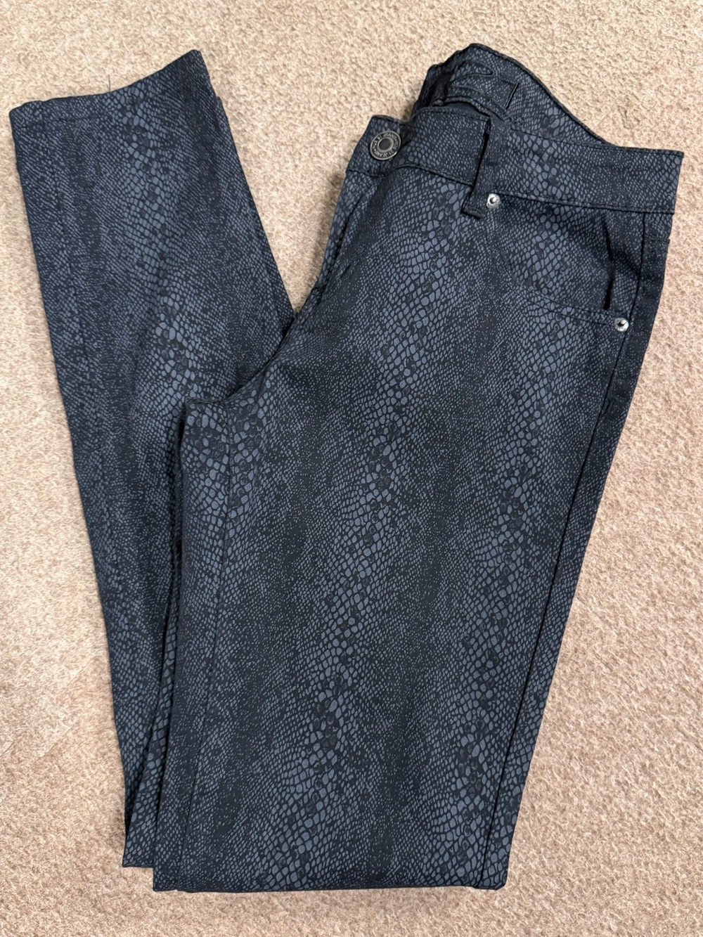 Rue 21 Juniors Snake Skin Print Pants